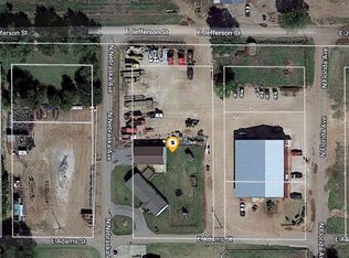 300 N Nebraska Ave, Cherokee, OK 73728