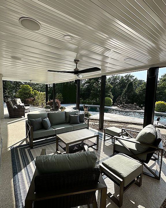 値下げ不可 house on the hill_ Parent Bag_Tile 値下げ不可 house on