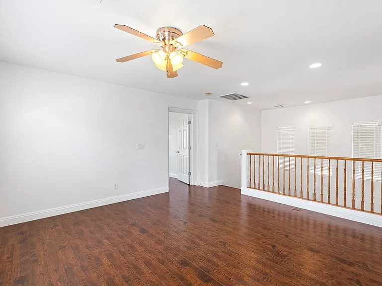 7970 Pomona Valley Ct — Photo 17