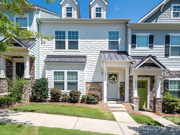 2nd image of 12515 Bryton Ridge Pkwy #19