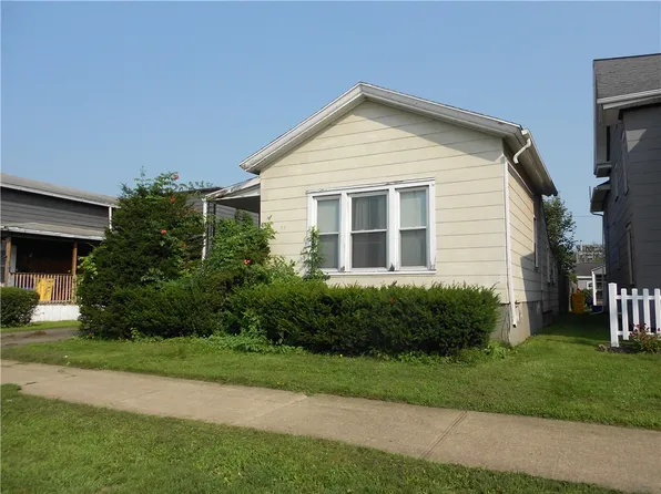 711 E Church St, Elmira, NY 14901