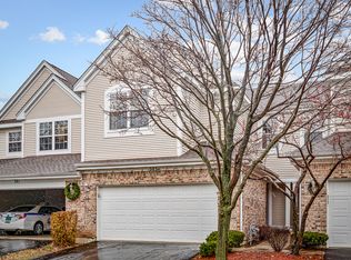 383 Bay Dr UNIT 383, Itasca, IL 60143