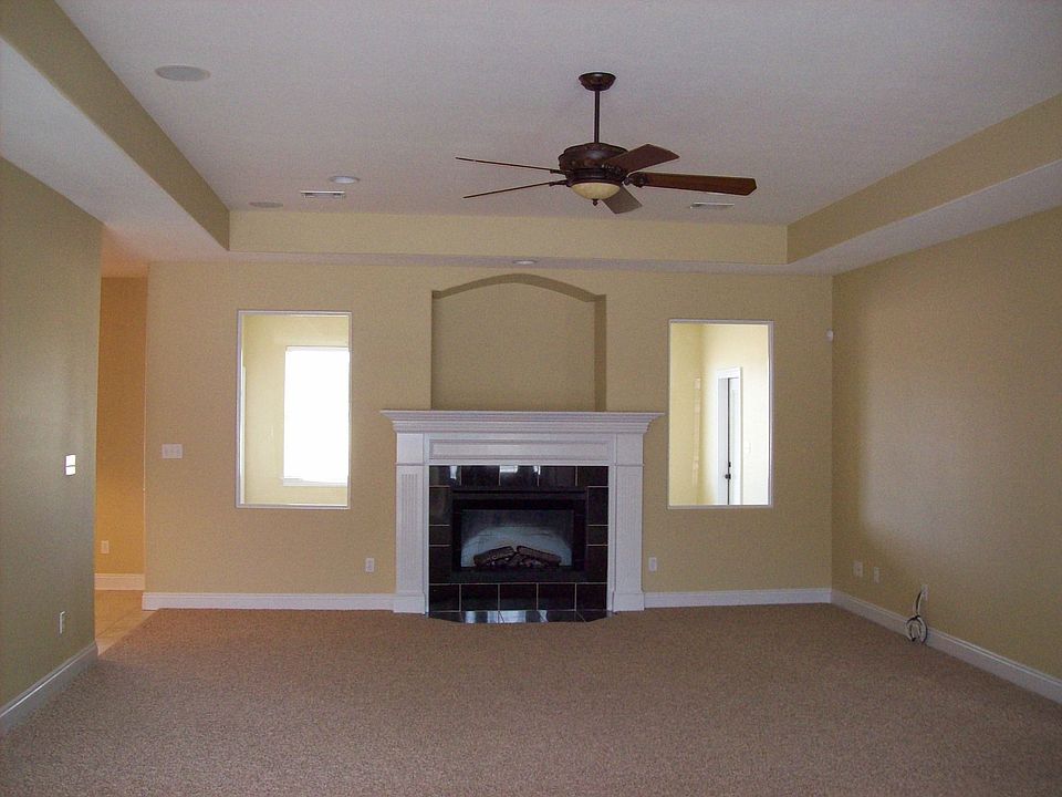 2nd image of 3123 Southfork Dr