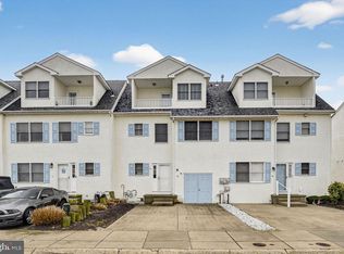 16 Horizon Ln, Brigantine, NJ 08203