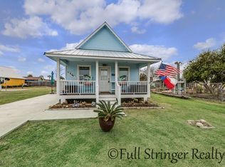 760 Caney St, Matagorda, TX 77457