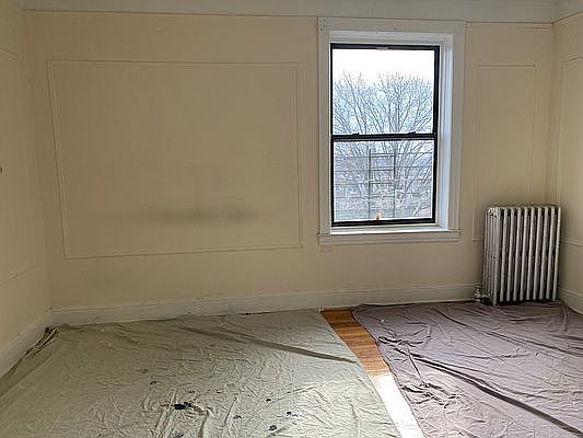 2nd image of 3111 Glenwood Rd #F9