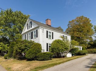 39 Exeter Rd, Hampton, NH 03842