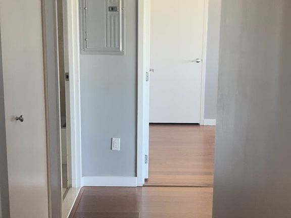 4th image of 4028 College Point Blvd APT 902