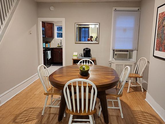 3rd image of 5419 Harlan St #1