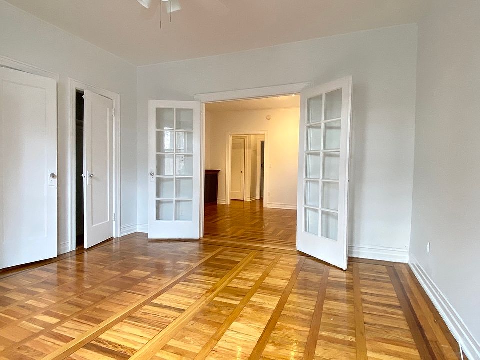1st image of 18-41 Ditmars Blvd #1