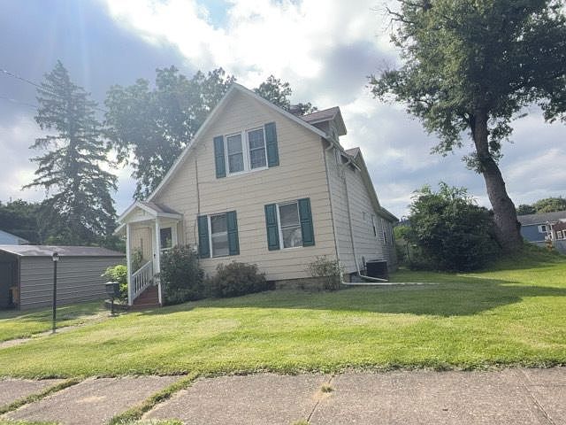 2nd image of 317 Grant St