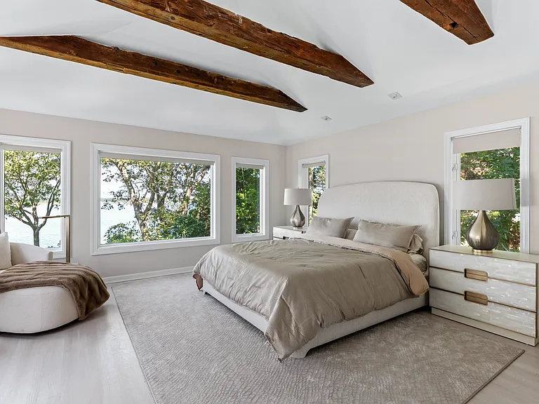 26 Three Mile Harbor Dr — Photo 21