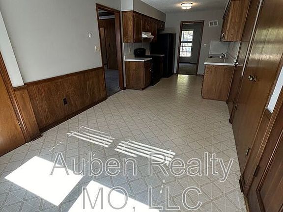 4th image of 407 & 409 E 117th St