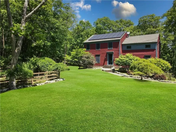 372 Bramertown Road, Tuxedo Park, NY 10987