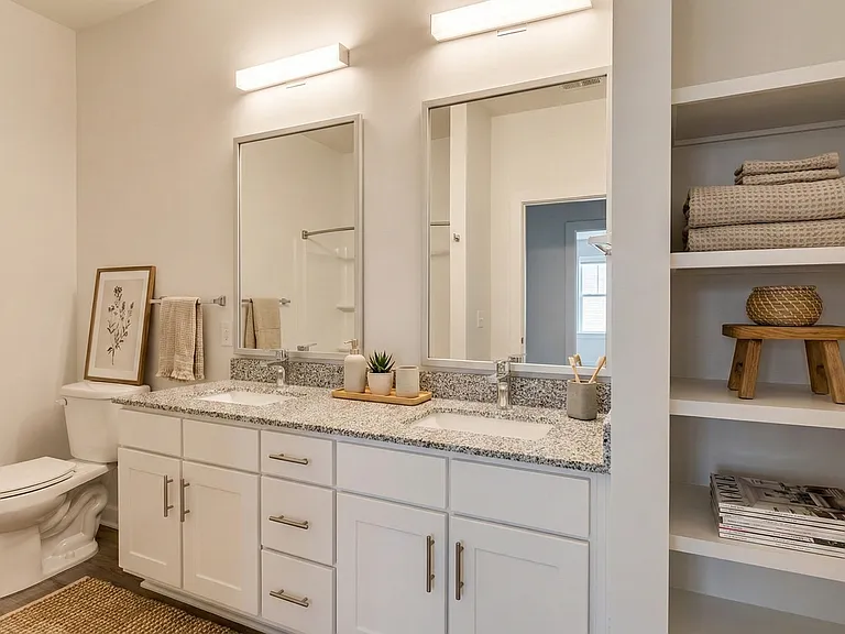 Skylark Apartments — Photo 34