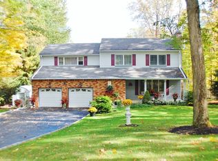 20 Deerhaven Ln, Newfoundland, NJ 07435