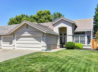 2738 Genesee Dr, Rocklin, CA 95765