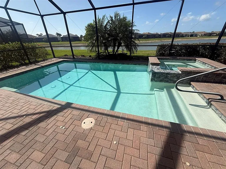 15153 Spanish Point Dr — Photo 26