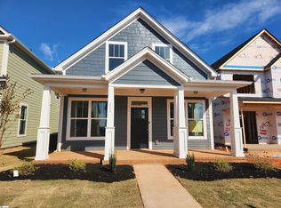 111 Townsend Ave, Greer, SC 29651