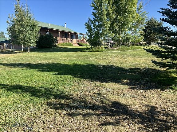 5th image of 3 Sun Valley Park