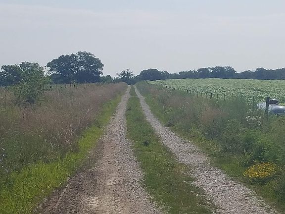3rd image of 16228 State Highway 149