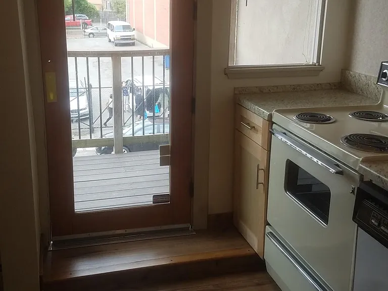 749 S Millvale Ave #3 — Photo 4