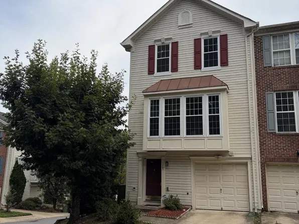 1265 Corbett Pl, Woodbridge, VA 22191