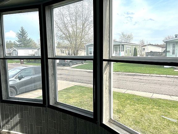 3rd image of 6655 Jackson Rd Unit 832