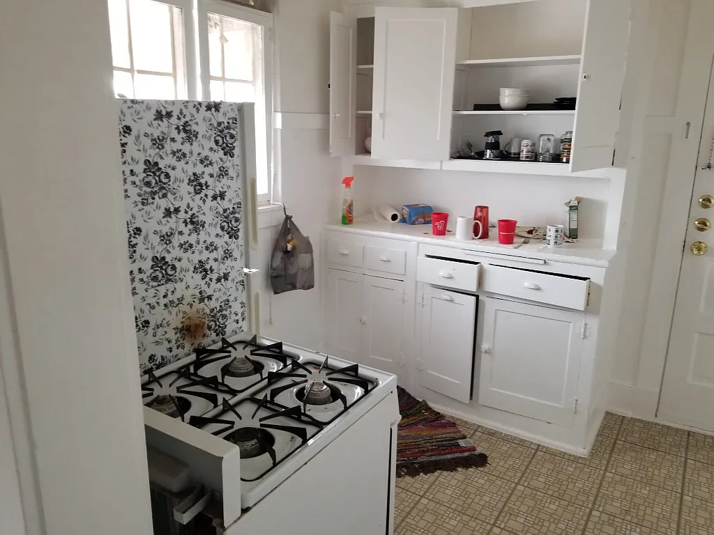 Eleven Forty Apartments — Photo 1