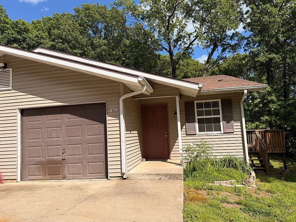 1st image of 42 Satin Dr #42