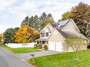 1 2nd Ave, Easthampton, MA 01027