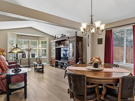 4th image of 9646 Westbury Way