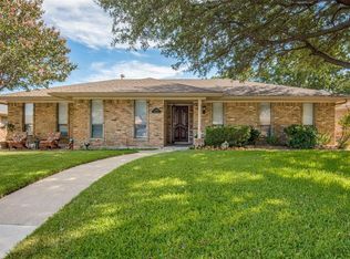 1608 Daywood Ln, Irving, TX 75061
