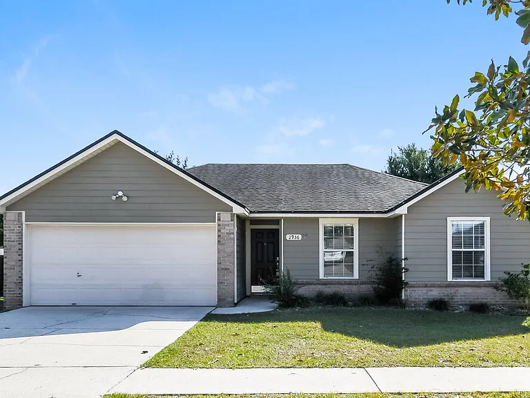 2936 Waters View Cir — Photo 1