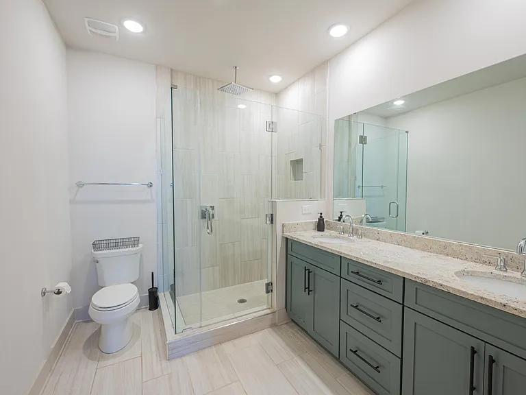 1112 Wesley Terrace Ave — Photo 14