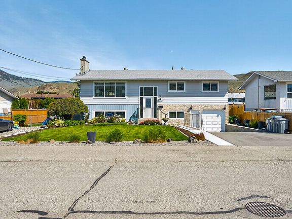 2nd image of 2660 Argyle Ave