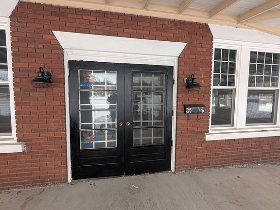 2nd image of 519 Turnpike Ave
