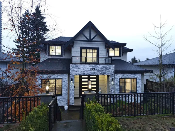 450 Wilson St, New Westminster, BC V3L 3R8