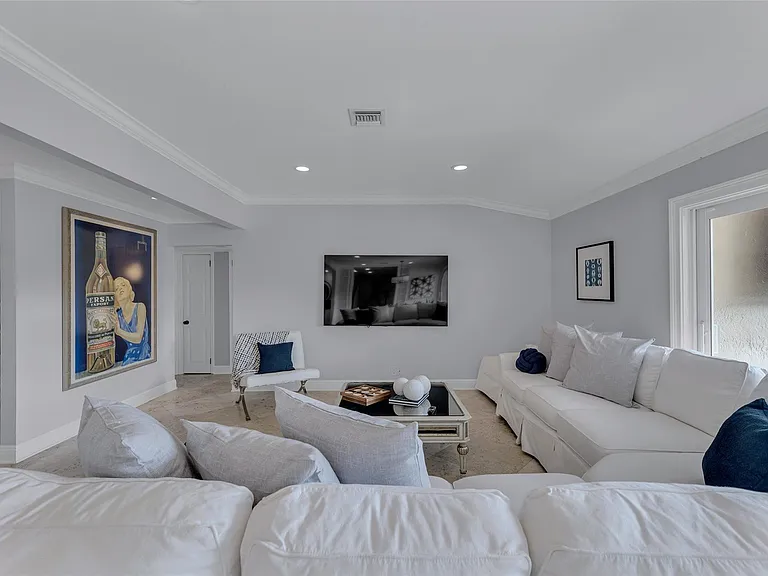 272 Imperial Ln — Photo 25