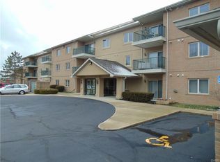 3170 E Stroop Rd, Dayton, OH 45440