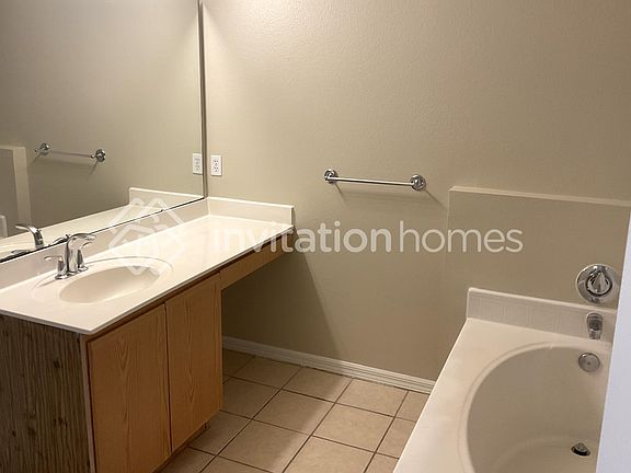 4th image of 2278 Belen Dr