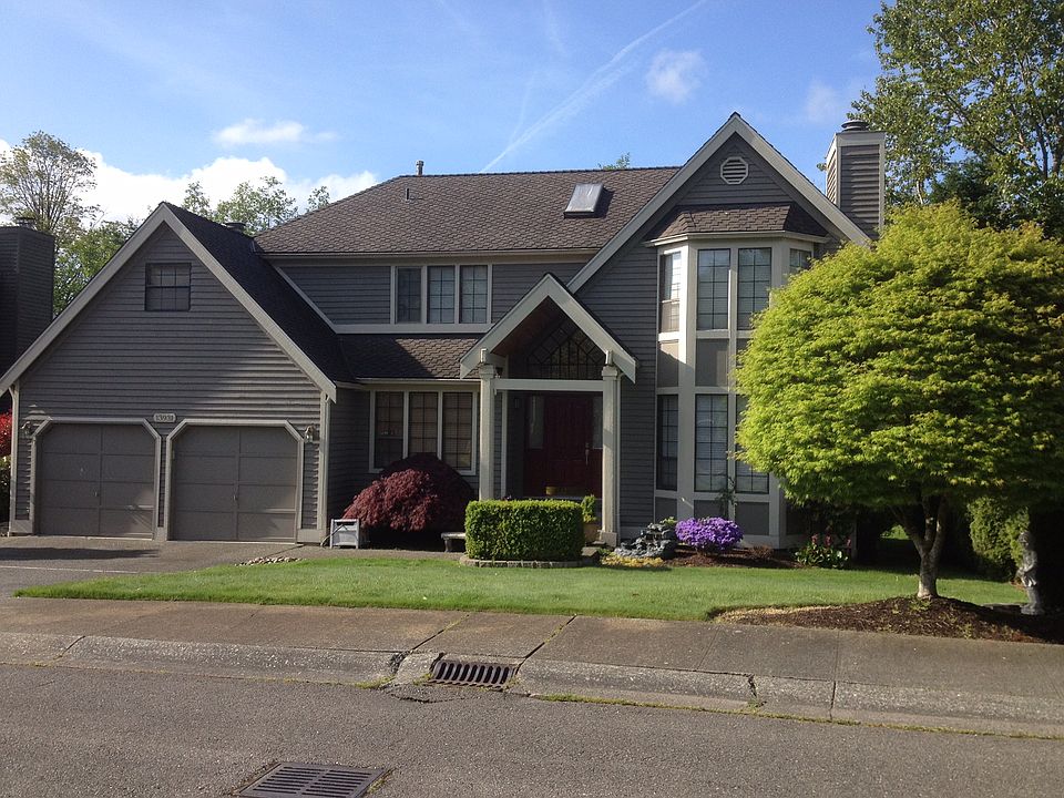 Level Front Yard