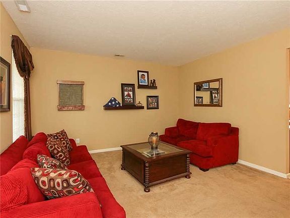 4th image of 2954 Foxbriar Pl