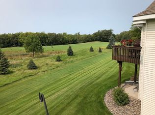 16175 Crystal Hills Dr, Lakeville, MN 55044