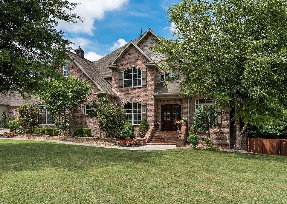 1st image of 4503 W Blossom Way Dr