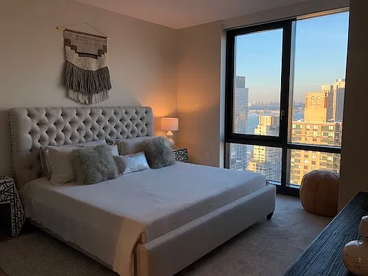 Rented by The Dermot Realty Management Company | media 4