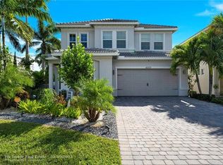4200 Large Leaf Ln, Hollywood, FL 33021