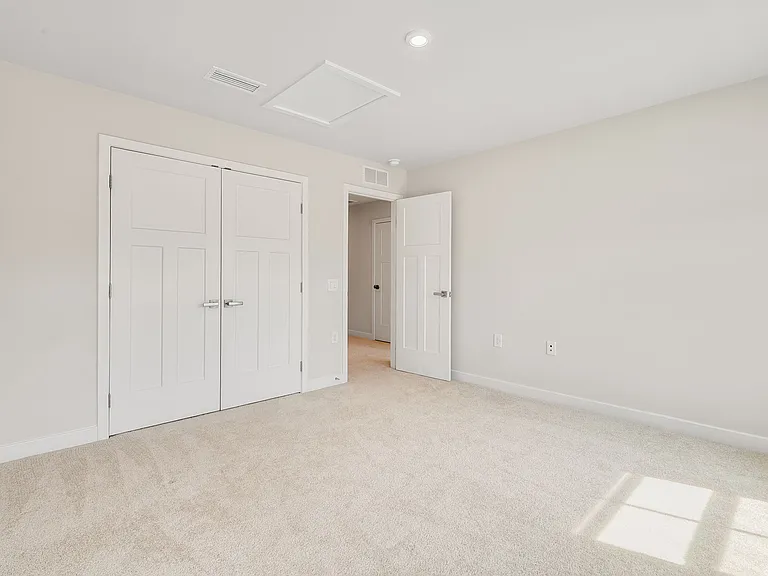 7213 Lyon Taylor Ln — Photo 17
