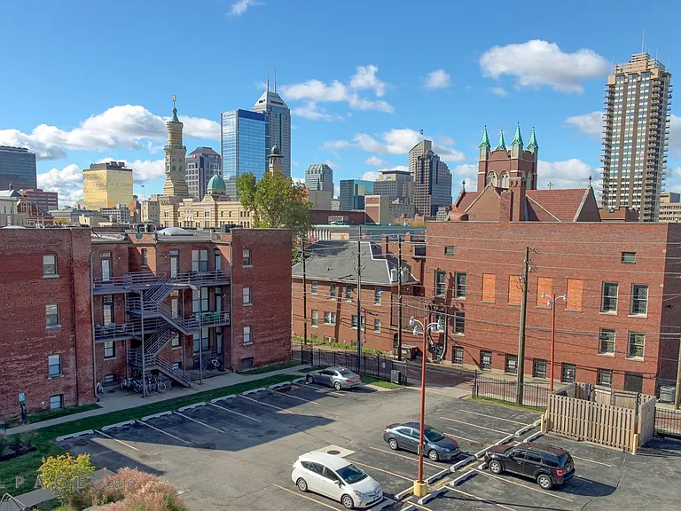 1321 N Meridian St — Photo 21
