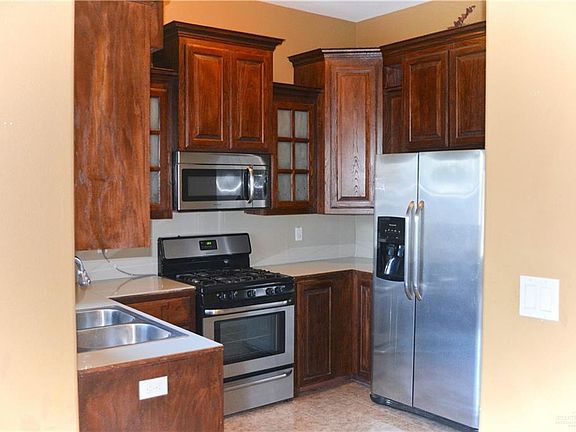 5th image of 2203 Llano Mediano Ln